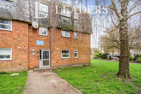 2 bedroom flat to rent, Charles Avenue, Chichester, PO19