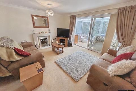 3 bedroom semi-detached house for sale - SPRAGUE CLOSE, UPWEY, WEYMOUTH