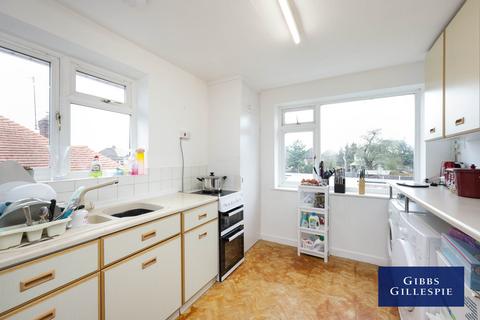 2 bedroom maisonette to rent, Great Central Avenue, South Ruislip, Middlesex HA4 6TR