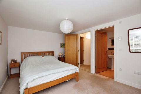 2 bedroom ground floor flat for sale - Fisherton Street, Salisbury                                                                         *VIDEO TOUR*