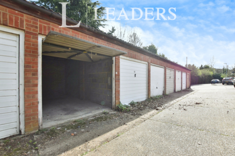 Garage to rent, Heron Court, Bishops Stortford, CM23
