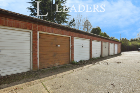 Garage to rent, Heron Court, Bishops Stortford, CM23
