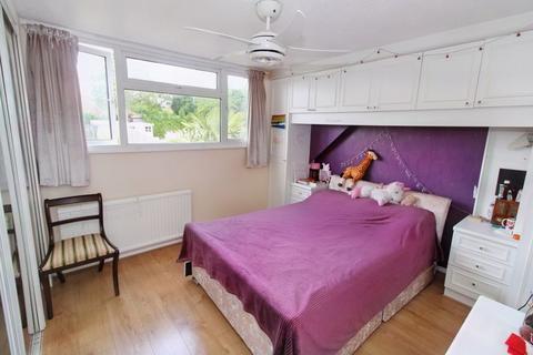 4 bedroom detached house for sale, Sawpit Hill, Hazlemere HP15