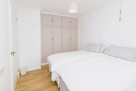 2 bedroom bungalow for sale - Bierton, Aylesbury HP22