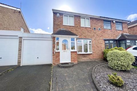 3 bedroom semi-detached house for sale - Sheriff Drive, Brierley Hill DY5