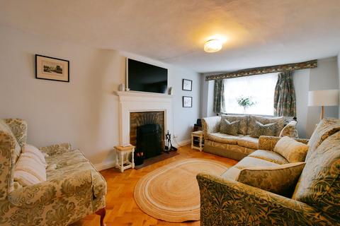 undefined, 11 Lower High Street, Burford, OX18