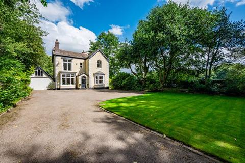 3 bedroom detached house for sale, Chorley Road, Wigan WN1