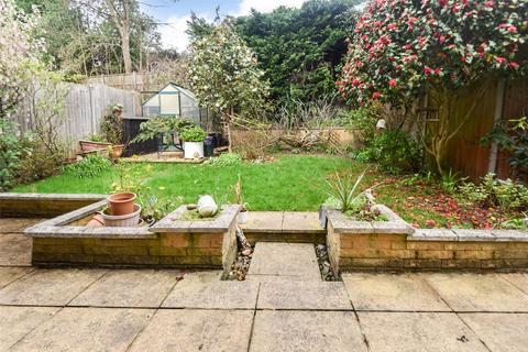 26 Ash Close, Ash, Aldershot, GU12 6AR