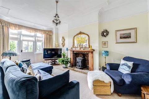 6 bedroom semi-detached house for sale, Reigate Road, Worthing, West Sussex, BN11