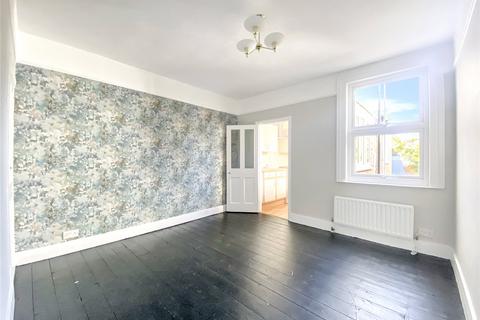 70 Warwick Road, Sidcup, DA14 6LJ