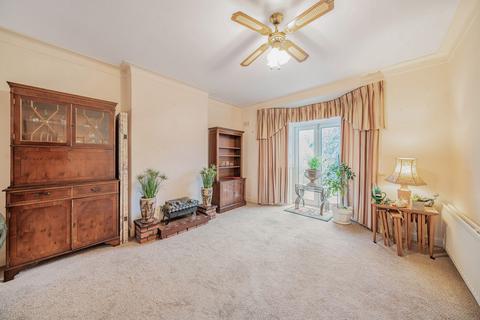 12 Tabor Gardens, Cheam, Sutton, SM3 8RX
