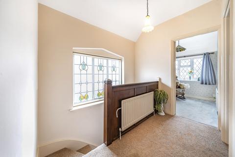 12 Tabor Gardens, Cheam, Sutton, SM3 8RX