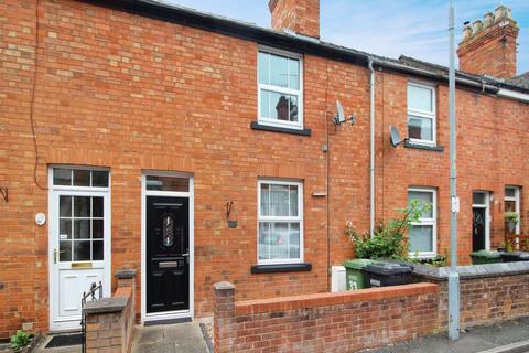 2 bedroom house to rent, Avon Street, Evesham, Worcestershire