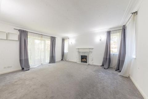 3 bedroom apartment to rent - Hendon NW4