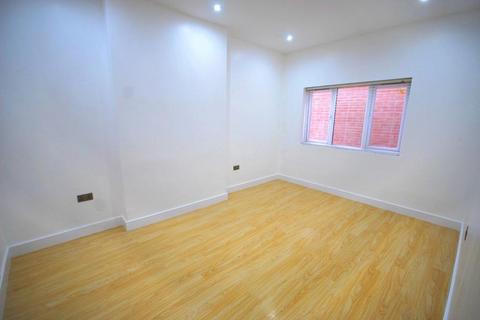 2 bedroom flat to rent, LONSDALE AVENUE, WEMBLEY, MIDDLESEX, HA9 7EW