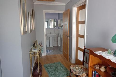 3 bedroom detached bungalow for sale - Carmarthen Road, Newcastle Emlyn, Carmarthenshire, SA38 9DA