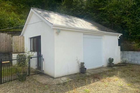 3 bedroom detached bungalow for sale, Carmarthen Road, Newcastle Emlyn, Carmarthenshire, SA38 9DA