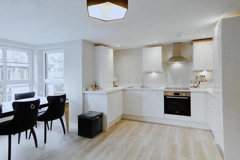 2 bedroom flat for sale, Armadale Street, Dennistoun, G31 2RQ