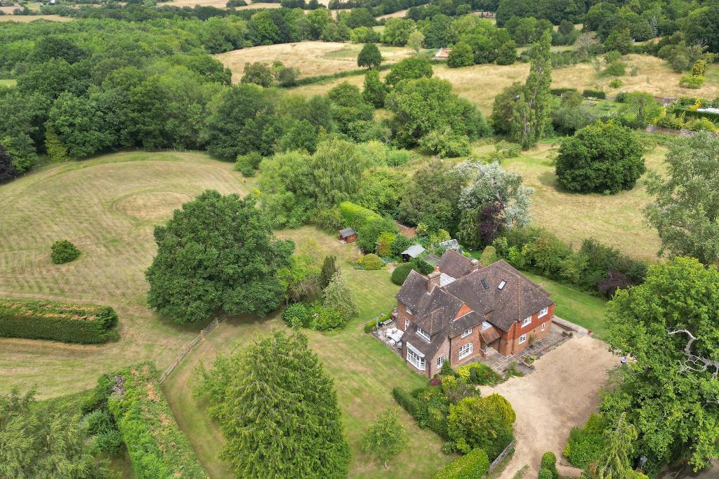 Lidwells Lane, Goudhurst, Kent, TN17 1EJ 5 bed detached house for sale