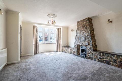 3 bedroom semi-detached house for sale, Oxford Street, Shepshed, Leicestershire, LE12 9HU