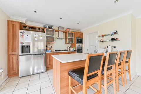 1 Boulter Close, Bromley, BR1 2FD