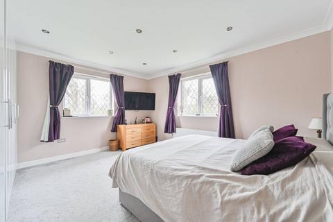 1 Boulter Close, Bromley, BR1 2FD
