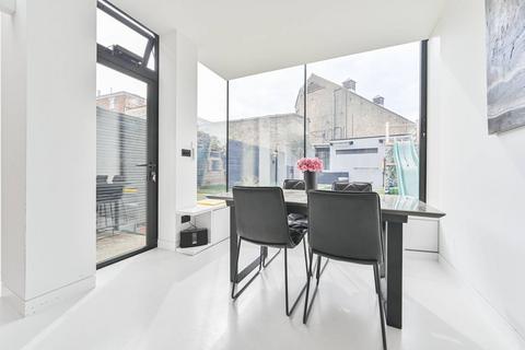 25 Morgan Road, Bromley, BR1 3QE