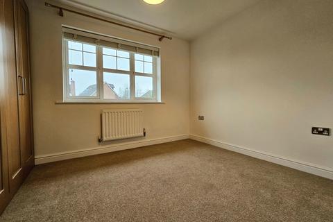 2 bedroom terraced house for sale, Stockbridge Road, Fleet, Hampshire