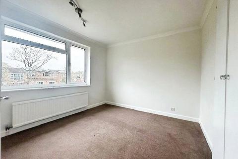 78 Testwood Road, Windsor, SL4 5RP