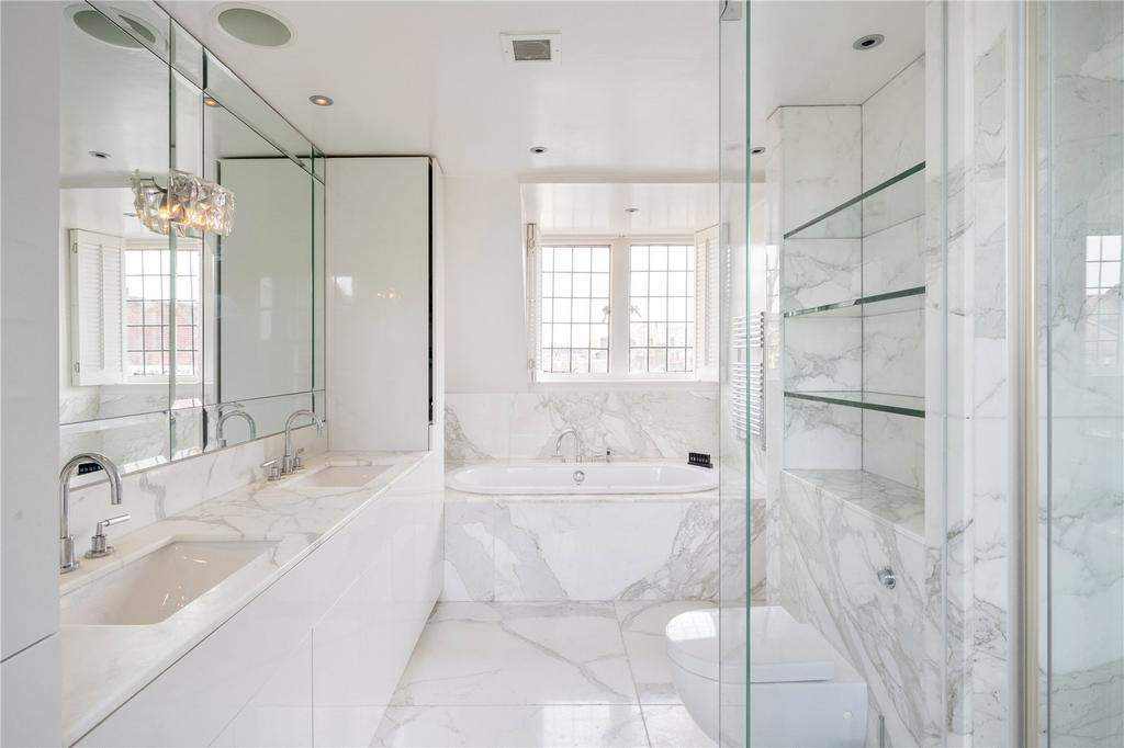Ensuite