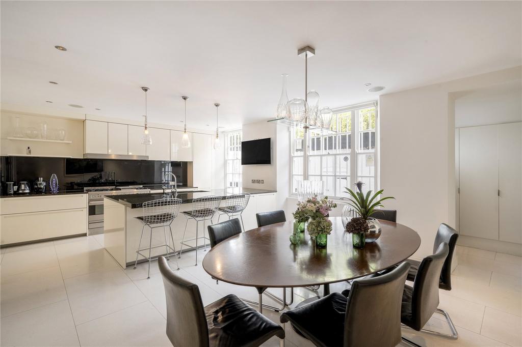 Kitchen/Dining