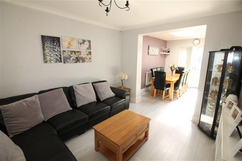 3 bedroom terraced house for sale, SAVILLE ROAD, CHADWELL HEATH RM6