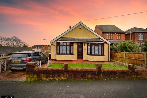 2 bedroom bungalow for sale, Arcal Street, Sedgley