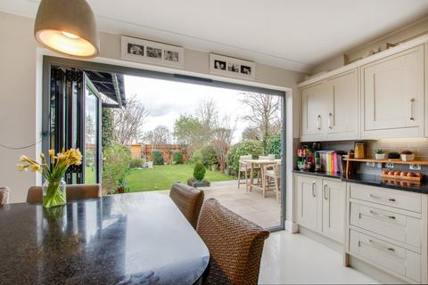71 Brooklands Avenue, Sidcup, DA15 7PF