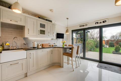 71 Brooklands Avenue, Sidcup, DA15 7PF