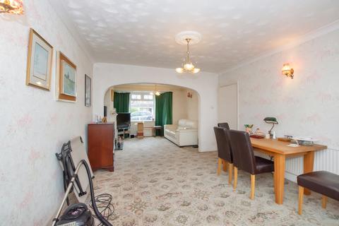 66 Raeburn Road, Sidcup, DA15 8RB
