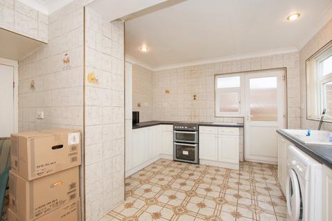 66 Raeburn Road, Sidcup, DA15 8RB