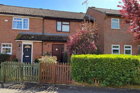 3 bedroom terraced house for sale, Spackman Close, Thatcham, RG19