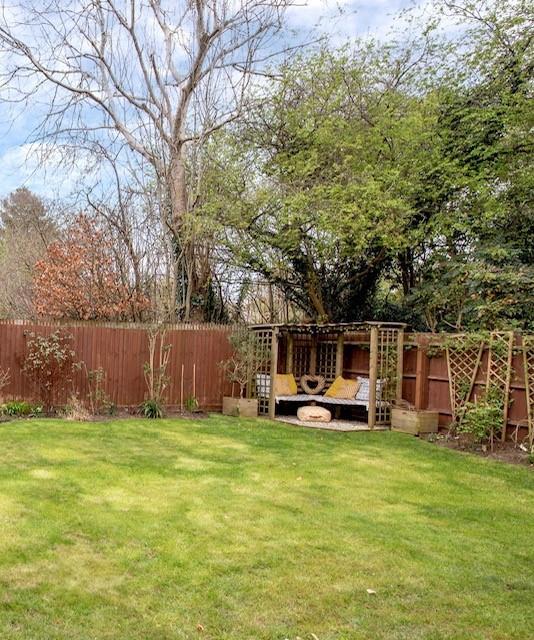 Garden Arbour