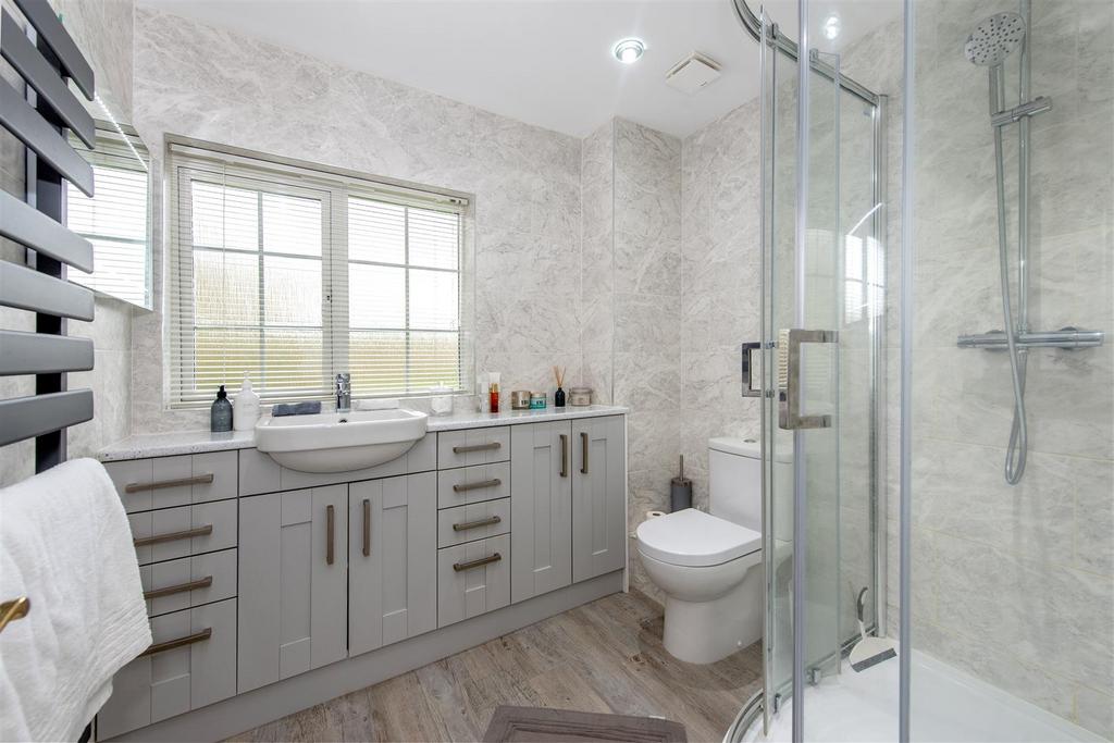 En-suite to Bedroom 1