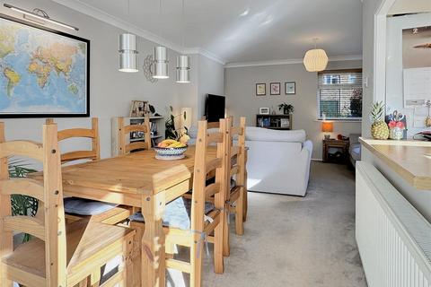 2 bedroom bungalow for sale - Clare Close, Cambridge CB25