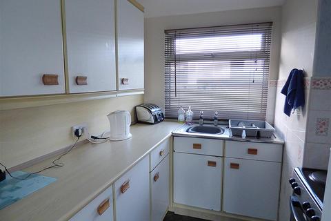 2 bedroom house for sale, Norton Park, Dartmouth