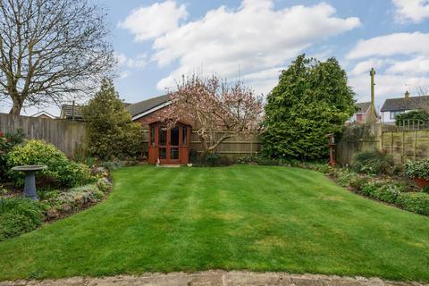 8 Beech Road, Thame, OX9 2AN