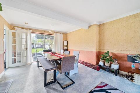 4 bedroom end of terrace house for sale - Southwood Drive, Surbiton