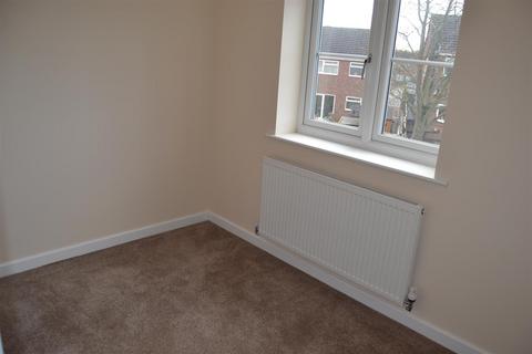 2 bedroom flat to rent - Kilby Court, Kilby Road, Fleckney