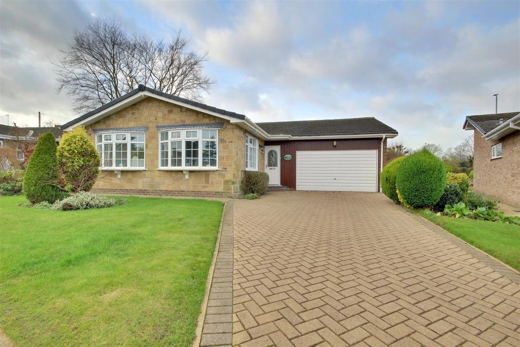 The Lawns, Molescroft, Beverley 2 bed detached bungalow for sale £450,000