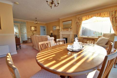 2 bedroom detached bungalow for sale, The Lawns, Molescroft, Beverley