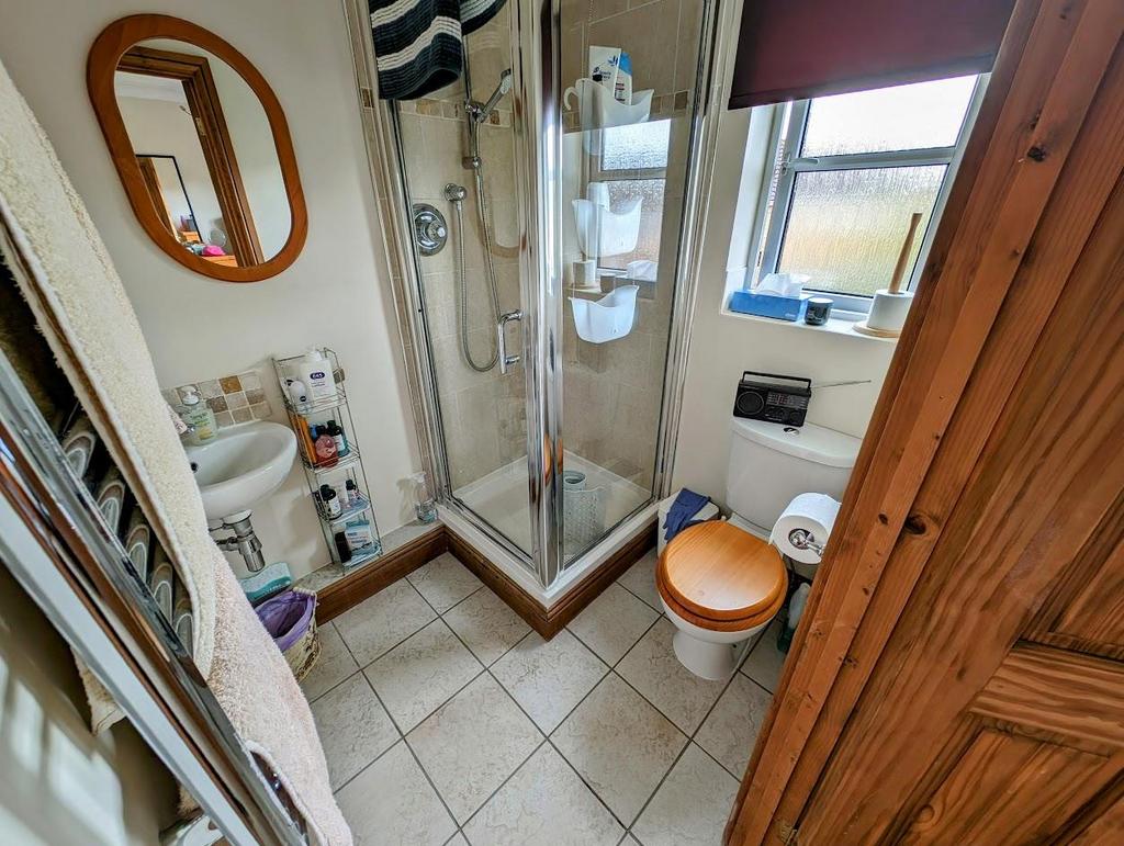 Ensuite.jpg