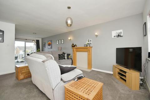 1 Everard Drive, Sheffield, S17 4NE