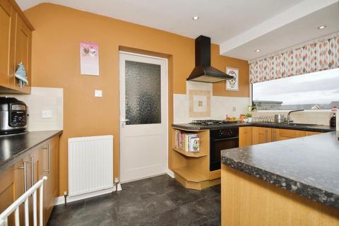 1 Everard Drive, Sheffield, S17 4NE
